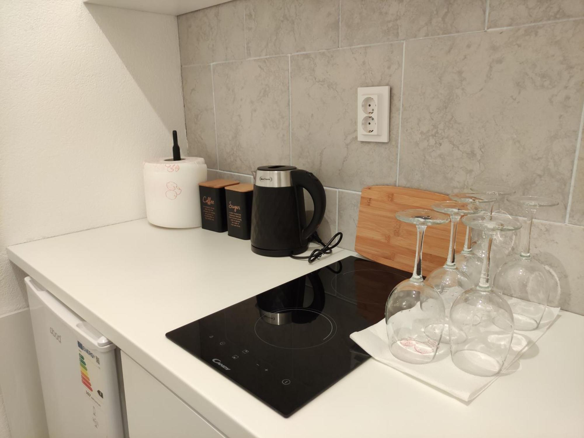 Matovic Apartments Dobra Voda Quarto foto